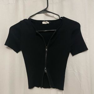 Black zip crop top